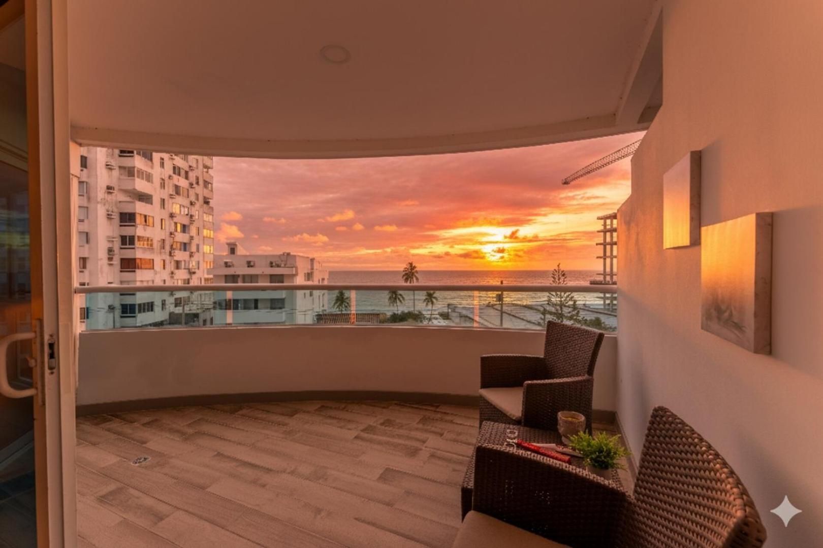 Luxury Oceanview | Sunset | Modern Design Сasa de vacaciones Cartagena